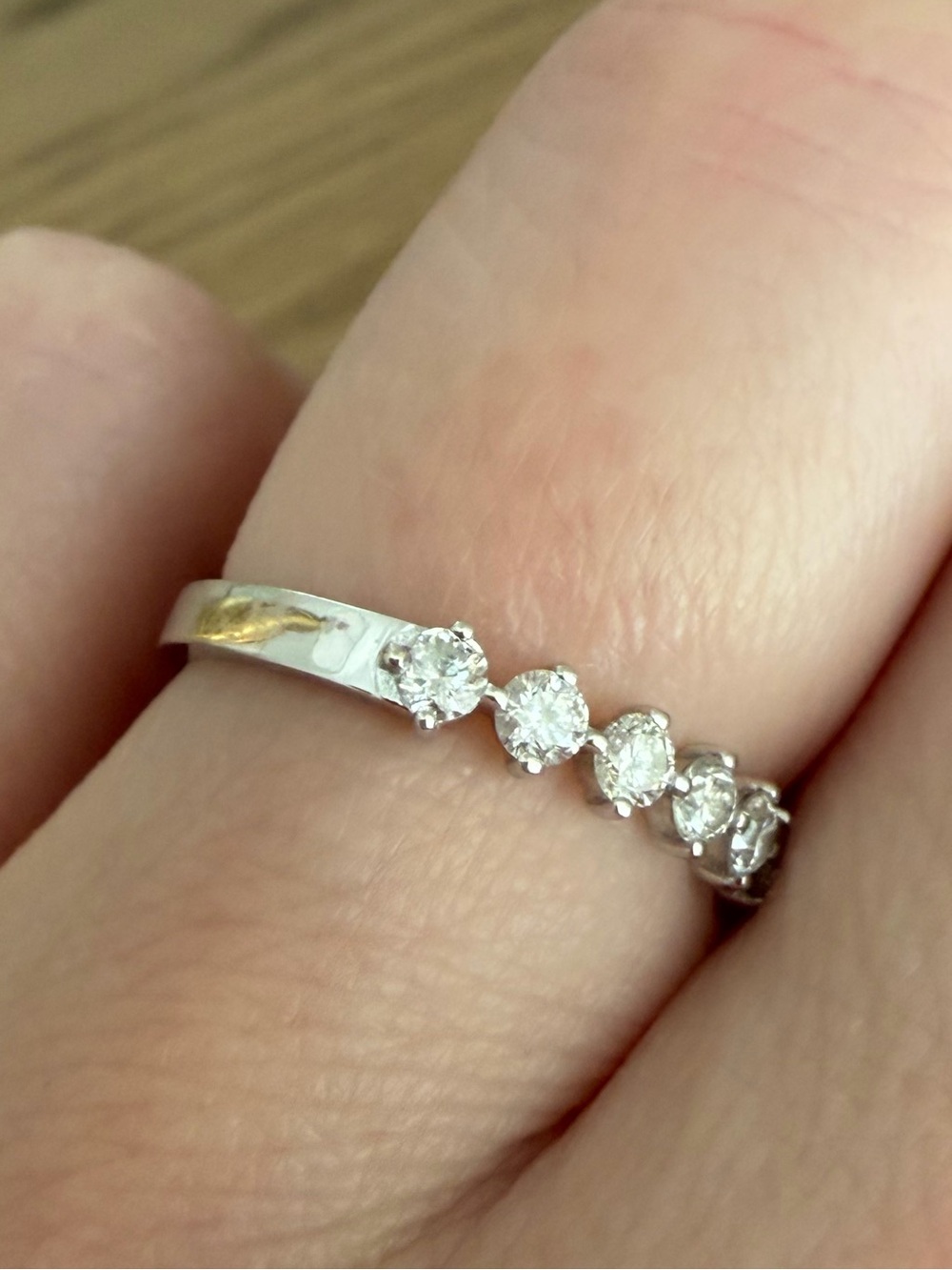14k White Gold Round Natural Diamond Band  5 1/4 - Picture 5 of 10